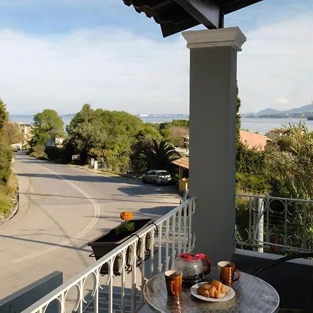 Pyrgi House 150M From Ipsos Beach With Sea View
