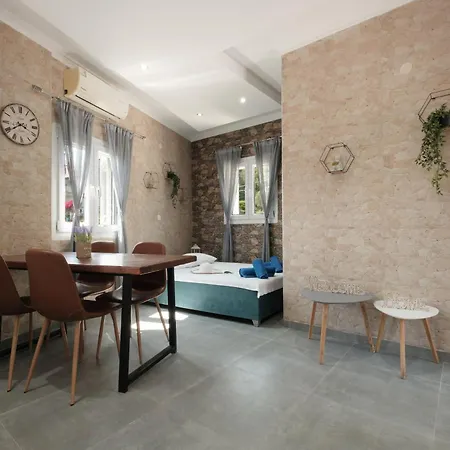Pyrgi House, Corfu Apartment *