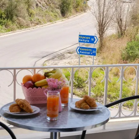 Lägenhet Pyrgi House, Corfu